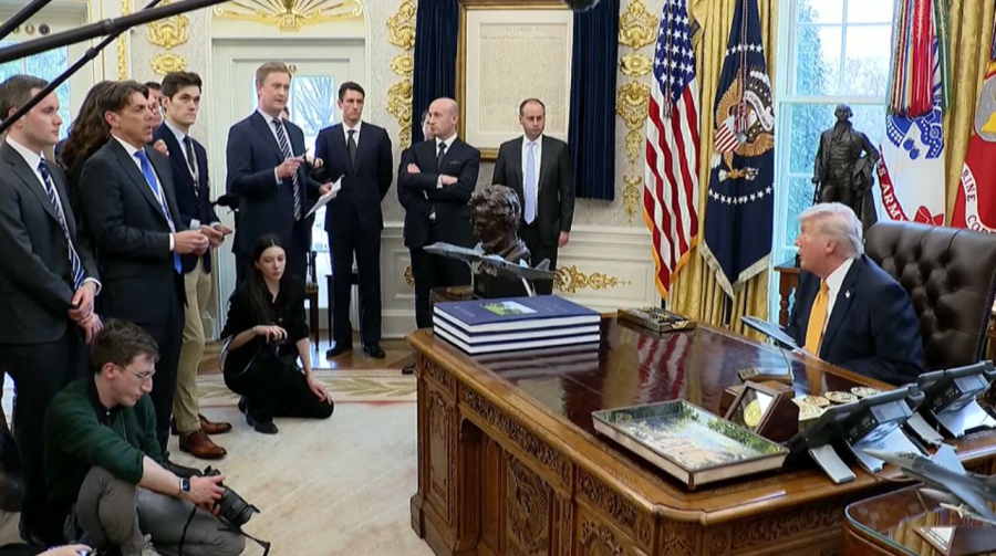 Трамп Қытайға сапарын кейінге шегеруі мүмкін