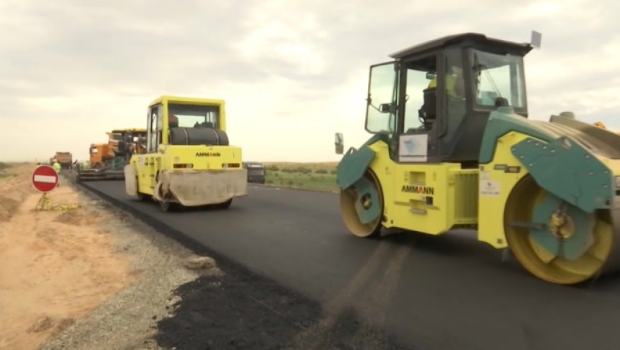 Сколько дорог построят в 2026 году в Казахстане