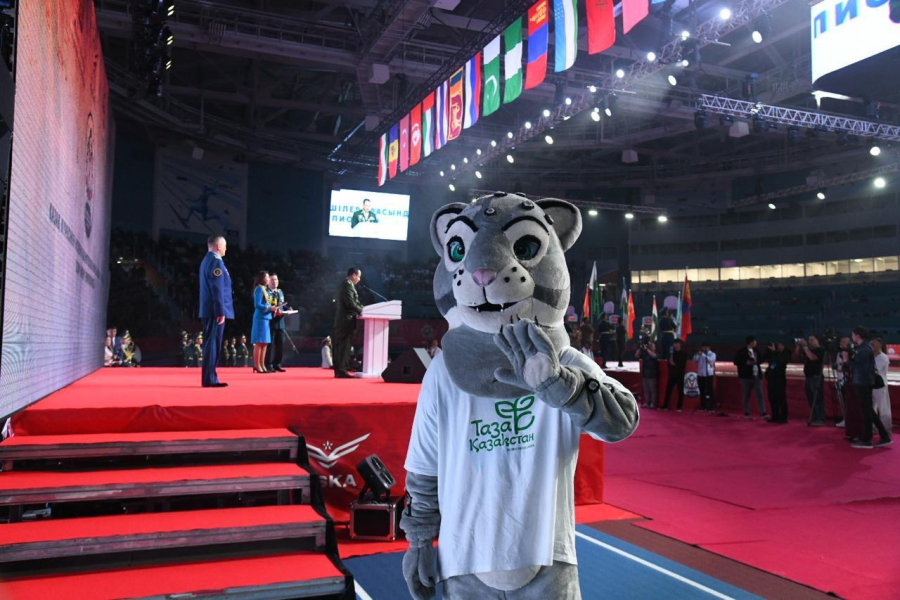 Тазабек поддержал акцию «Таза Қазақстан» на чемпионате мира CISM