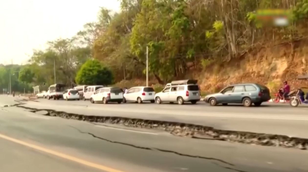 Мьянмада зілзаладан көз жұмғандар саны 1002 адамға жетті