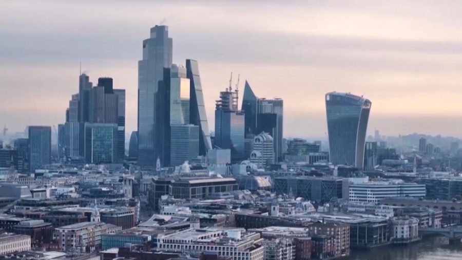 ИИ помог удалить опухоль мозга в Британии