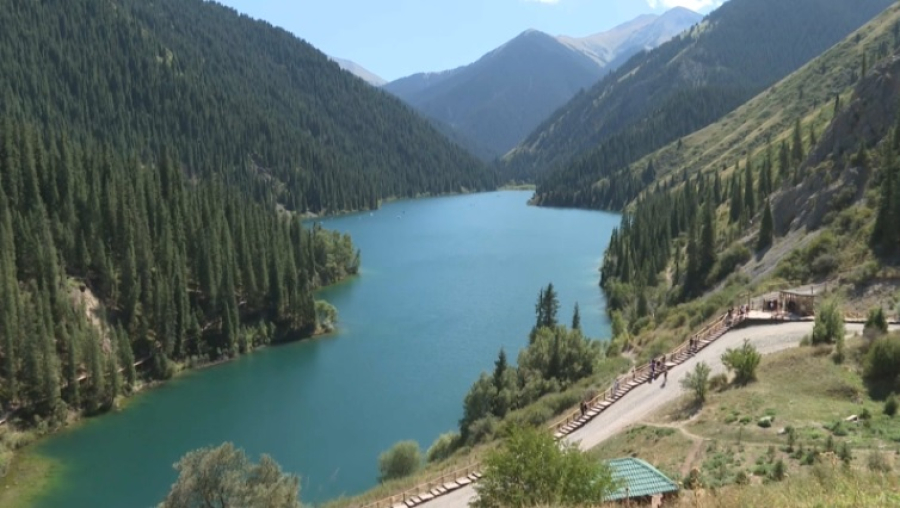 457 тысяч туристов посетили Кольсайские озера с начала года