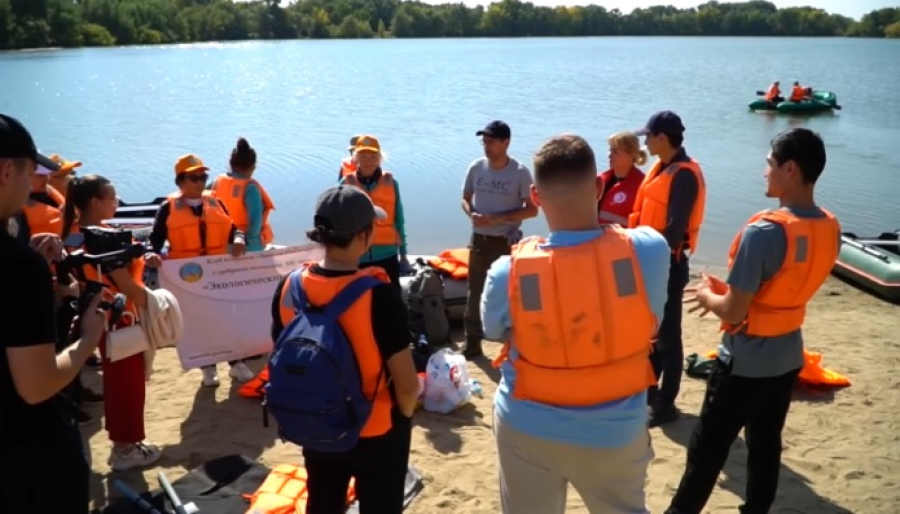 Экологический сплав по Иртышу состоялся в рамках акции «Таза Қазақстан»