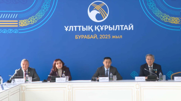 Центр Абая предложили построить в Астане. Любовь Шашкова