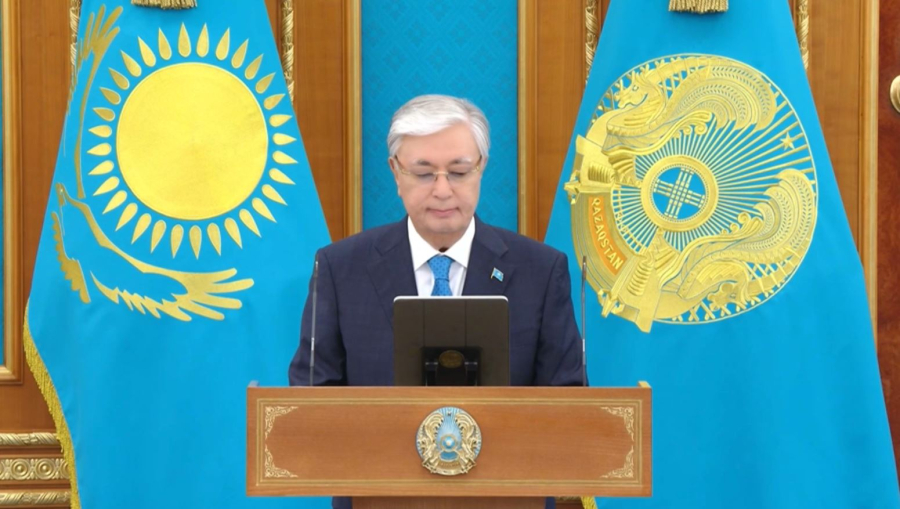 Тоқаев: БАҚ қызметкерлері – қоғам мен билік арасына жалғанған көпір