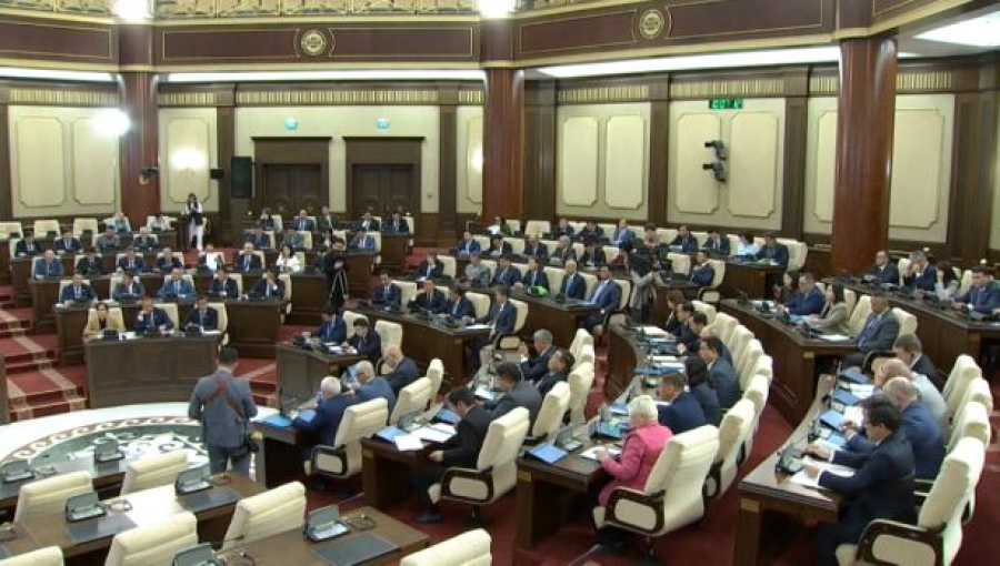 Казахстан и Армения отменили визовый режим на 90 дней