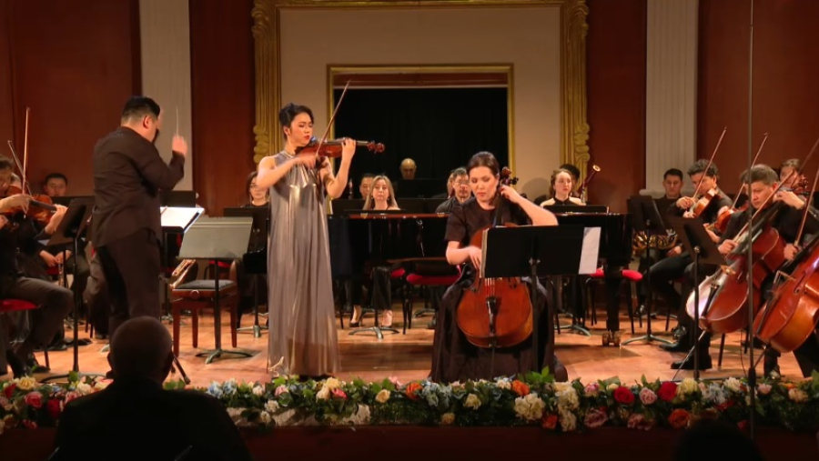 В Казахстан с гастролями прибыло камерное трио из Швейцарии