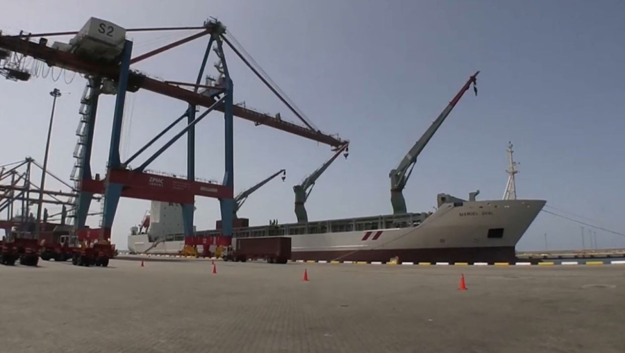 АҚШ Венесуэлаға әскери кемелерін жіберді