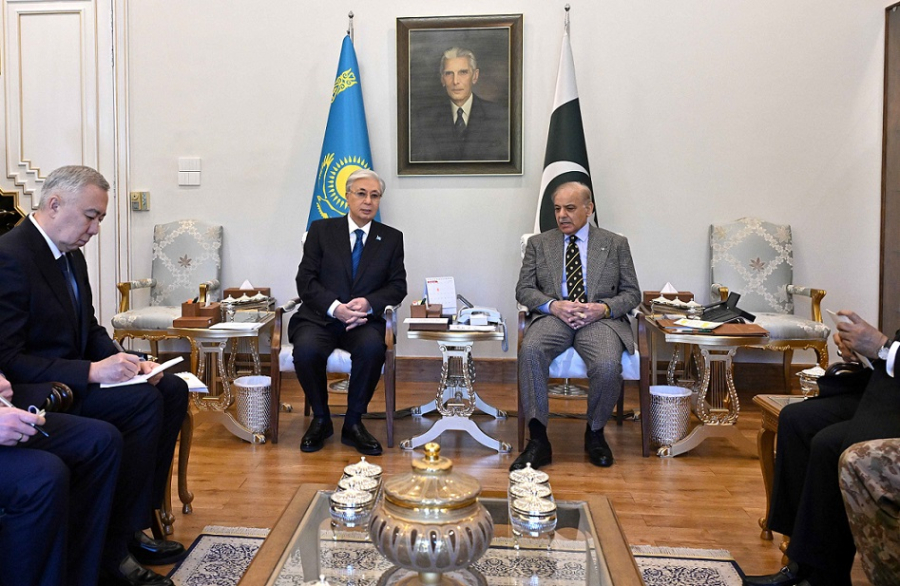 О чем говорили Президент Казахстана и Премьер-министр Пакистана