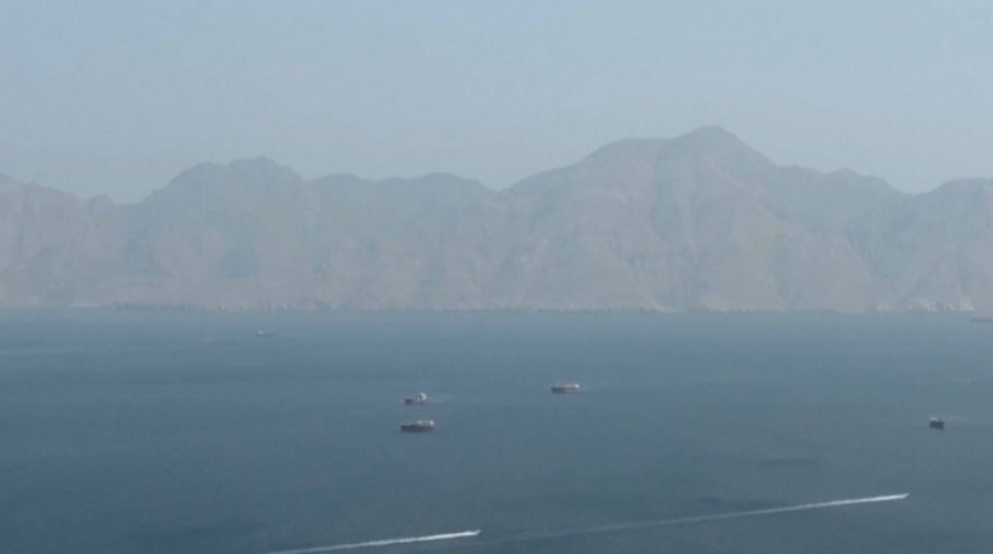 Ормуз бұғазымен 20 кеме өтті