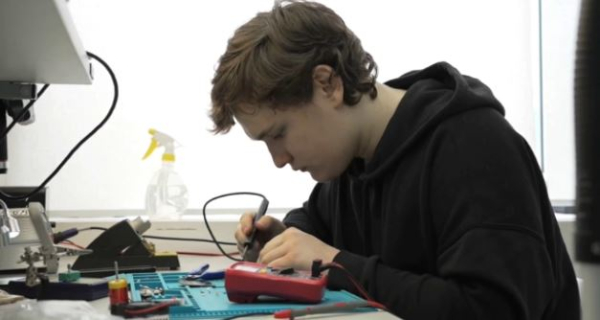 В колледжах ВКО начнут готовить авиаторов и инженеров-энергетиков