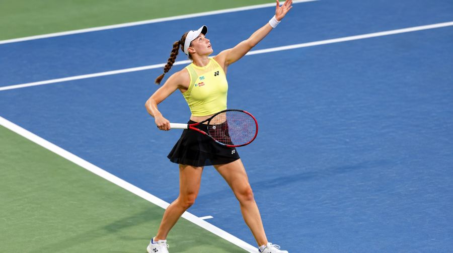 Рыбакина завершит сезон на первом месте в рейтинге WTA