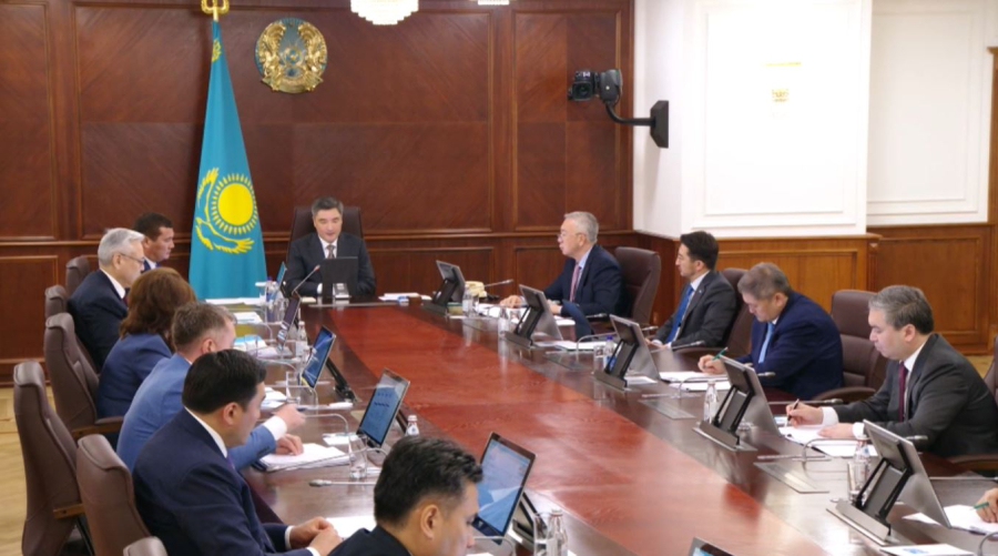 Жаңа Конституцияны сапалы іске асыру тетіктері талқыланды