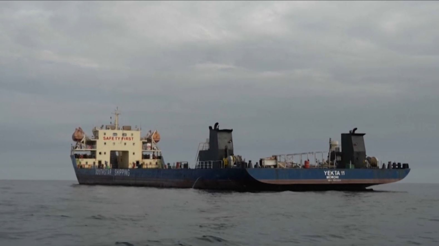 Ормуздағы танкерлерді Әмірлік әскері қорғайды