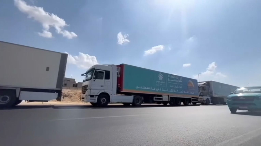 Британия присоединится к доставке помощи в Газу