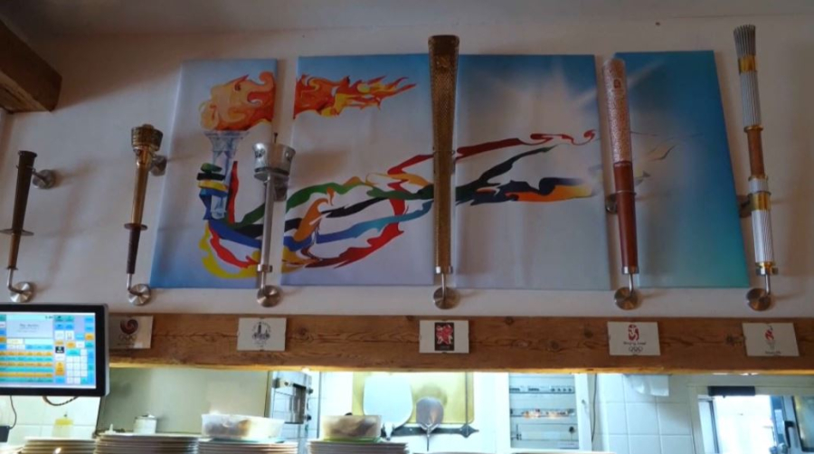 Ресторан с коллекцией олимпийских факелов работает в Кортина-д’Ампеццо