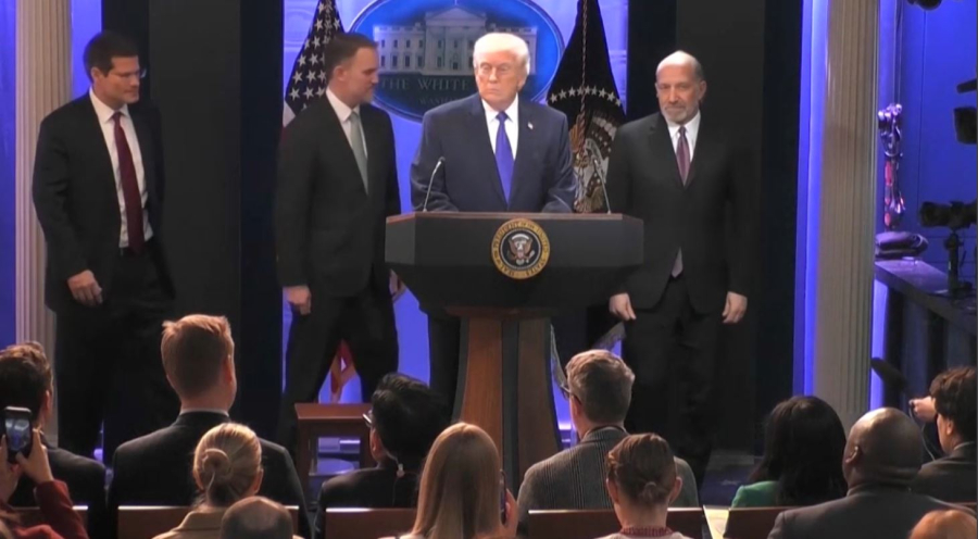 Д. Трамп импорттық баж салығын 15%-ға көтерді