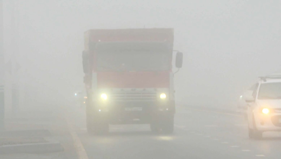 Қызылордада көктайғақтан автобус пен жол талғамайтын көлік соқтығысты