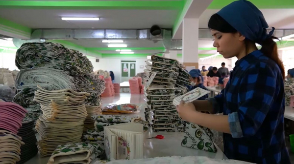 Өзбекстан Орталық Азияда жеңіл өнеркәсіптен көш бастап тұр