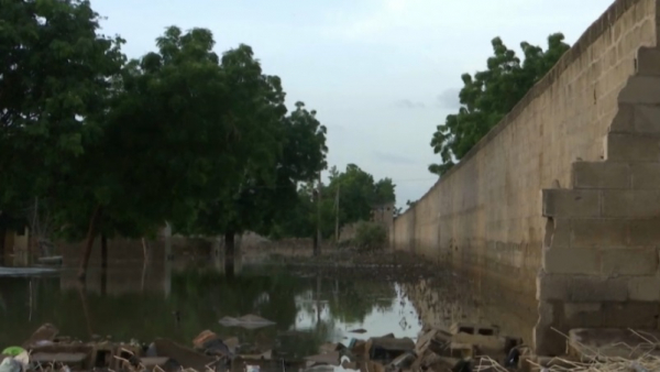 Наводнение в Нигерии помогло сбежать сотням заключенных