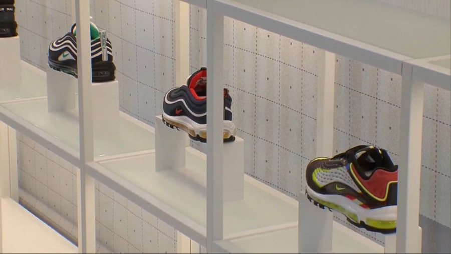 АҚШ-тың танымал аяқ киім компанияларының шығыны артты