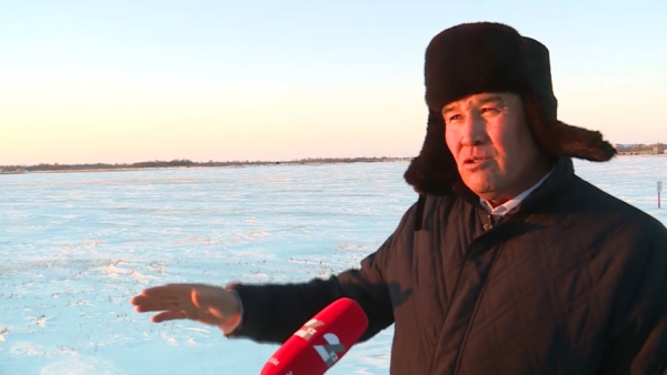 Шалкарцы недовольны качеством очистки дна озера