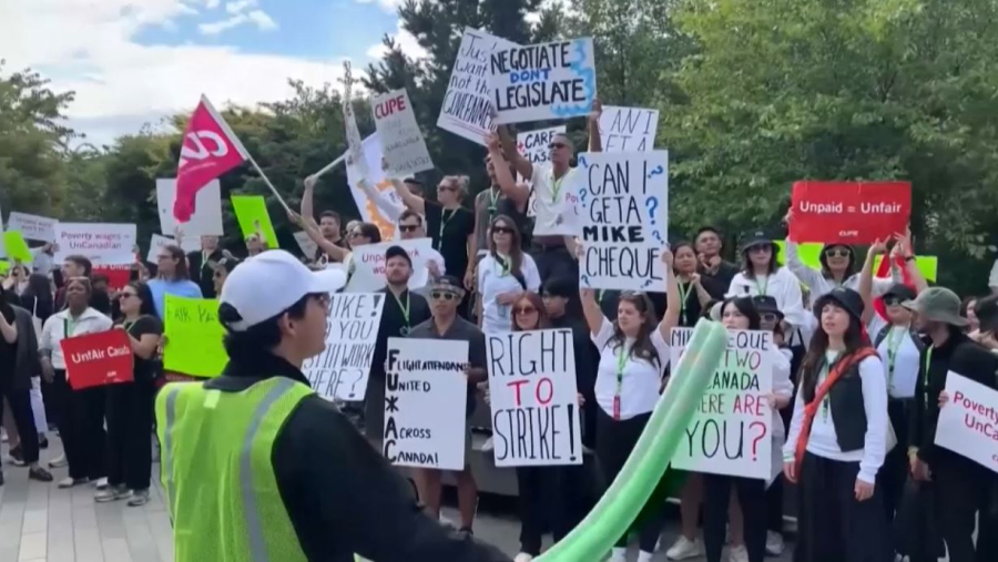 Канадада Air Canada бортсеріктерінің ереуілі 100 мың жолаушының сапарын тоқтатты