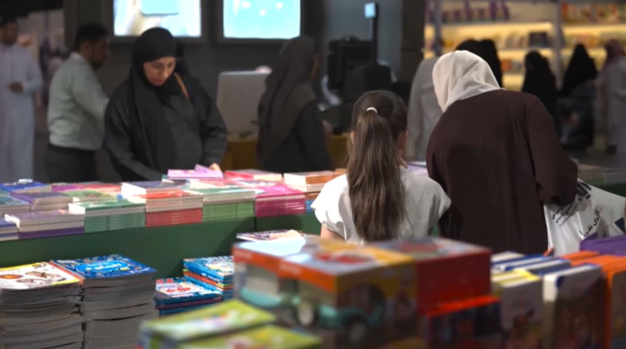 Международная книжная ярмарка проходит в Саудовской Аравии