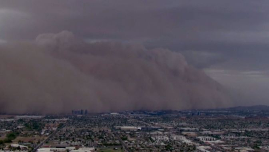 Пыльная буря накрыла Аризону