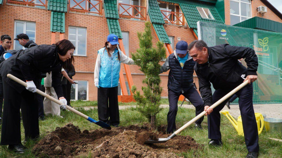 Кокшетау поддержал национальную экоакцию «Таза Қазақстан»