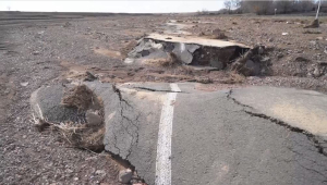 Разрушенная дорога: уголовное дело завели в области Жетысу