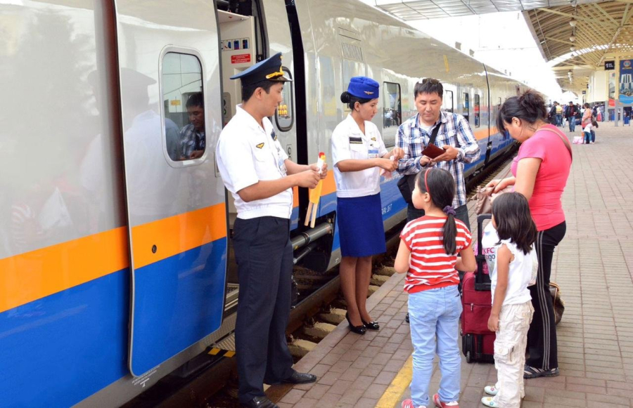 Более 28 тыс. пассажиров оформили билеты через «Лист ожидания»