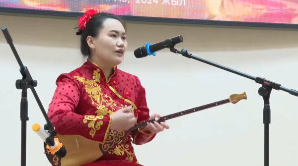 Таразда диаспора өкілдері қазақ тілінде ән шырқады