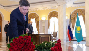 Бектенов посетил посольство России в Астане