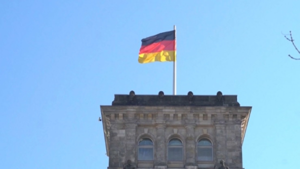 Консерваторы и социал-демократы начнут переговоры о создании правительства ФРГ