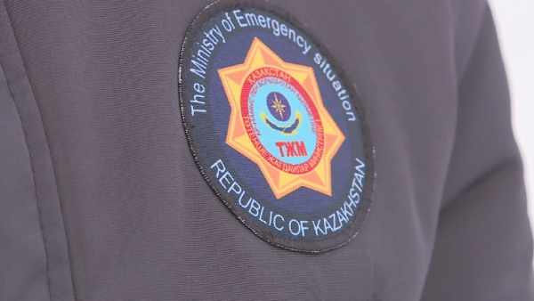 Жаңа жыл қарсаңында 400-ге жуық адам қар құрсауынан құтқарылды