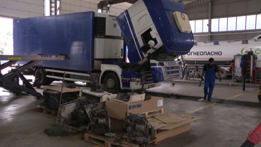 Алматинские студенты проходят практику на предприятиях