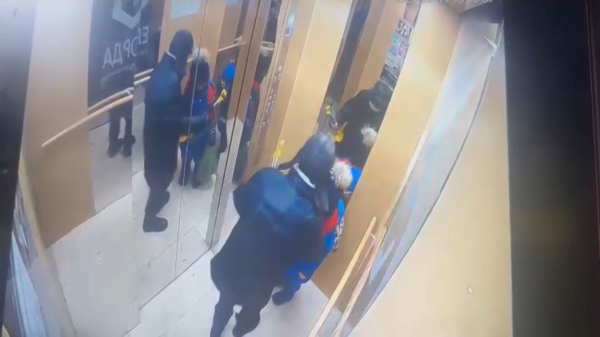 Астанада жасөспірім 5 жасар балаға пышақпен шабуыл жасады