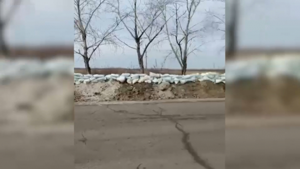Временную дамбу установят рядом с Петропавловском