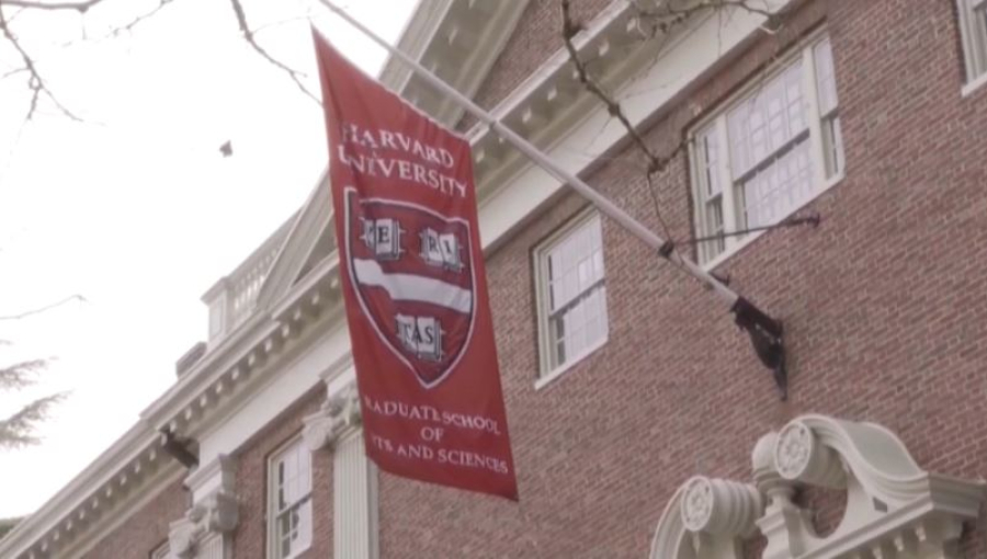 Гарвард может выплатить до $500 млн штрафа