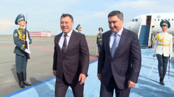 Қырғызстан президенті Астанаға келді