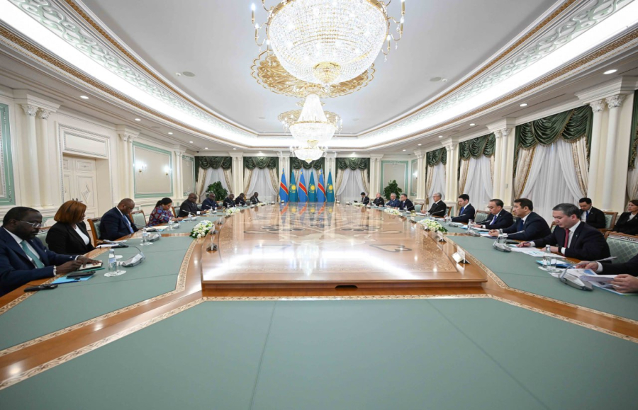 Токаев и президент Конго провели переговоры в расширенном формате