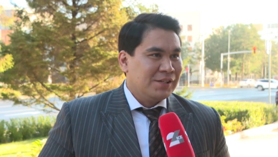 Новый график работы столичного акимата – опрос