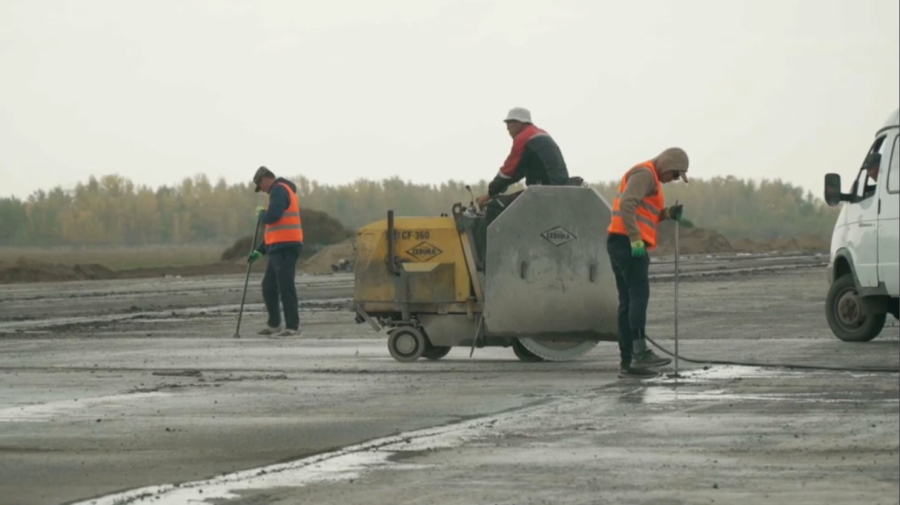 Павлодар әуежайының ұшу-қону жолағы жаңғыртылып жатыр
