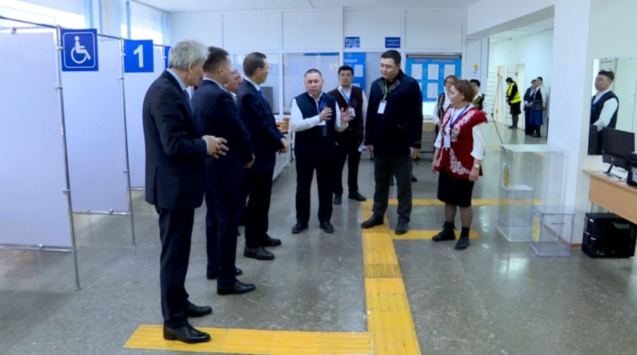 Председатель ЦИК проверил подготовку к выборам в Актюбинской области