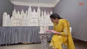 Үндістанда әлемдегі ең үлкен торт дайындалды