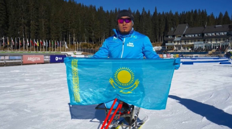 Триумфатор Паралимпиады Ербол Хамитов вернулся в Казахстан