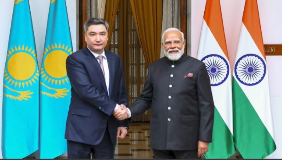 Олжас Бектенов Үндістан премьер-министрімен келіссөз жүргізді