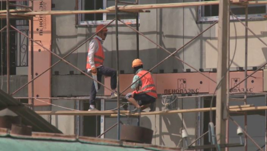 День строителя отмечают в Казахстане