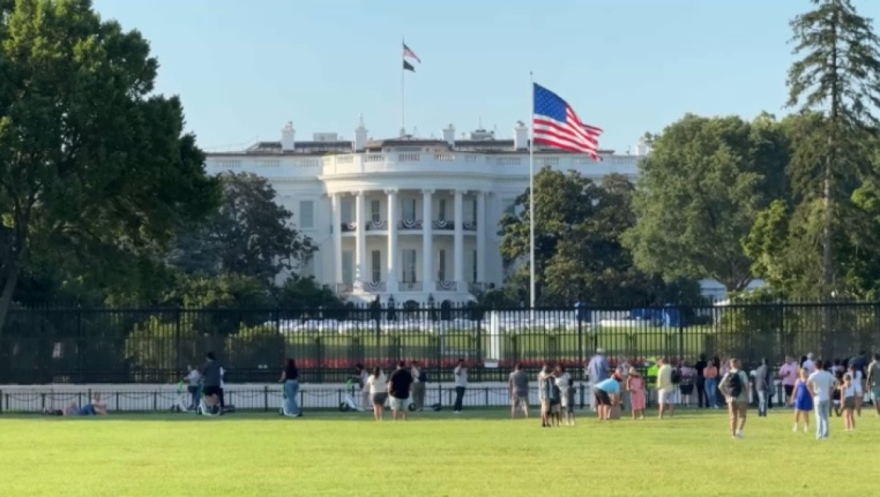 Трамп предложил провести бой UFC в Белом доме